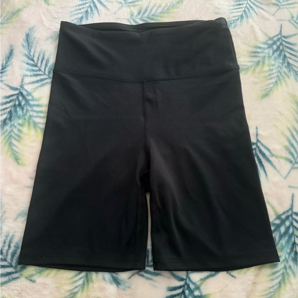 biker shorts